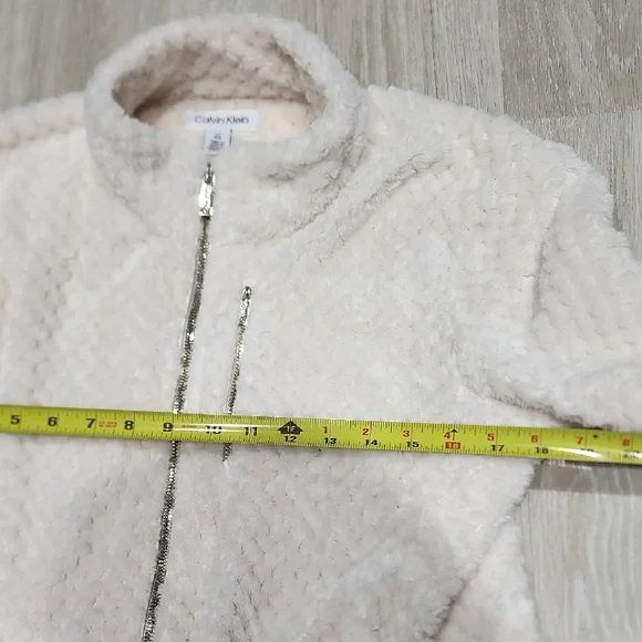 Calvin Klein Cream Faux-Sherpa Zip Jacket - Picture 5 of 9